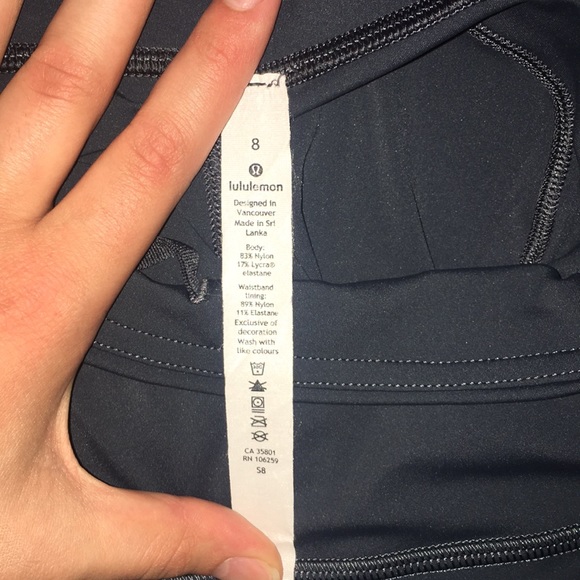 lululemon athletica Fast and Free 25” Grey Tights - Picture 10 of 10